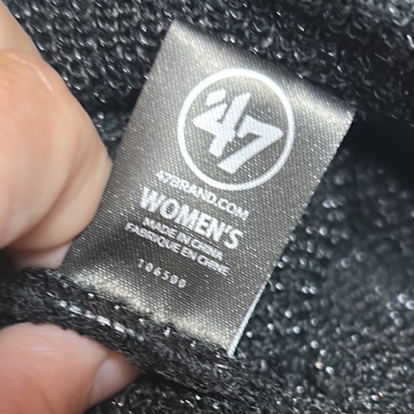 Toronto Raptors knit toque black red - Picture 6 of 7